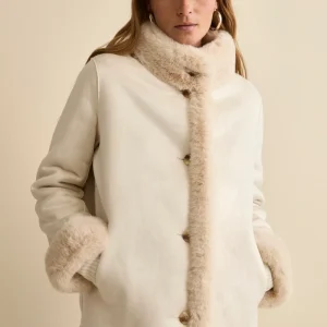 Cappotto Corto in Eco-Montone - MANDORLA