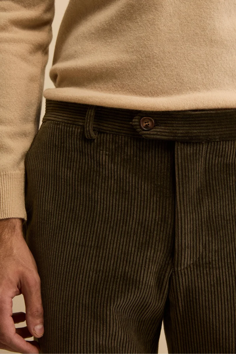 Pantalone Chino in Velluto Comfort Fit - VERDE - immagine 3