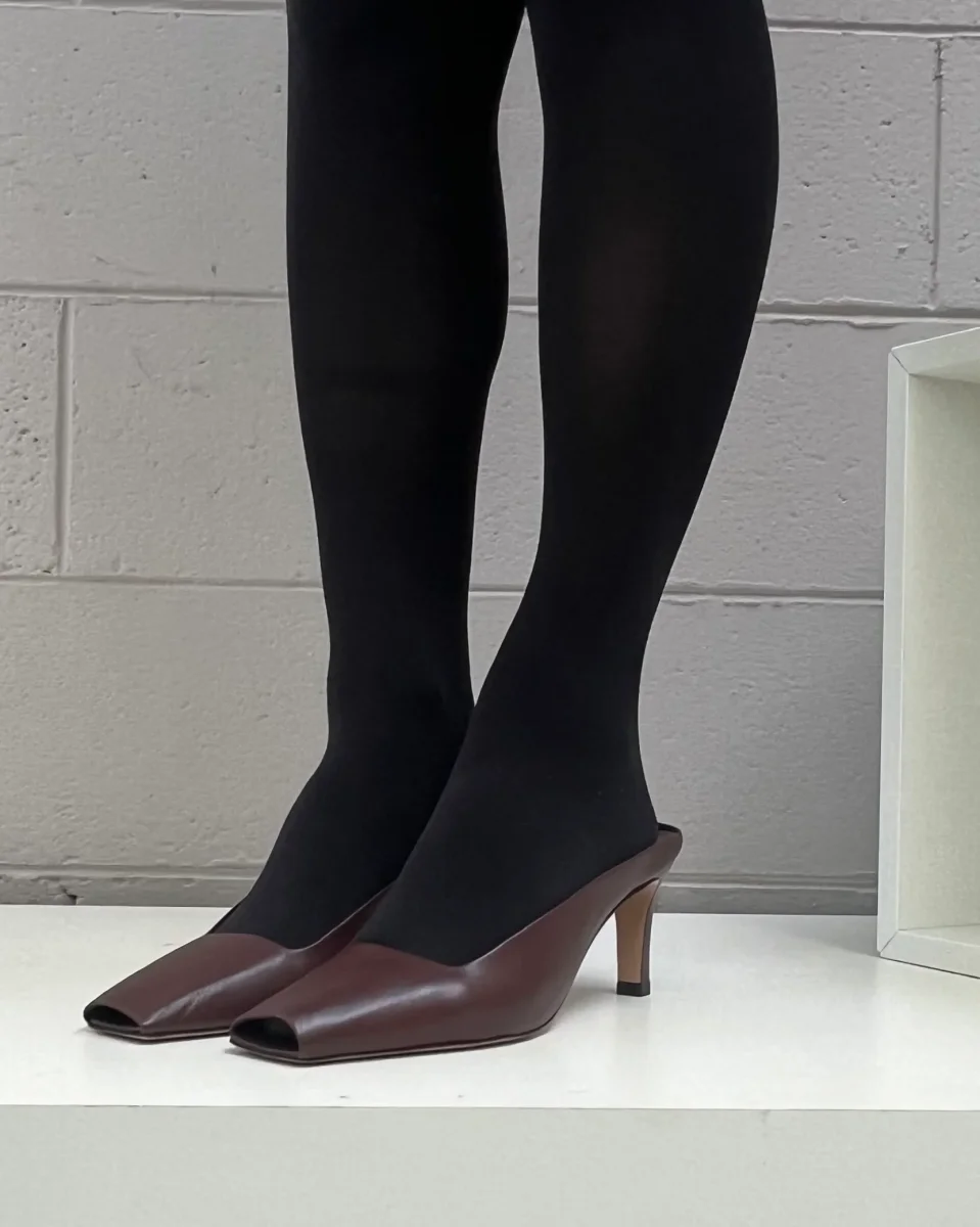 Mule spuntata rosso scuro Vicenza - immagine 8