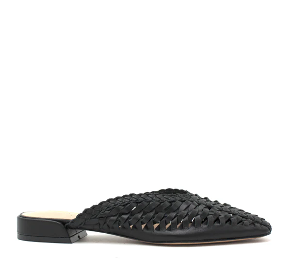 Medina, la mule in pelle nera