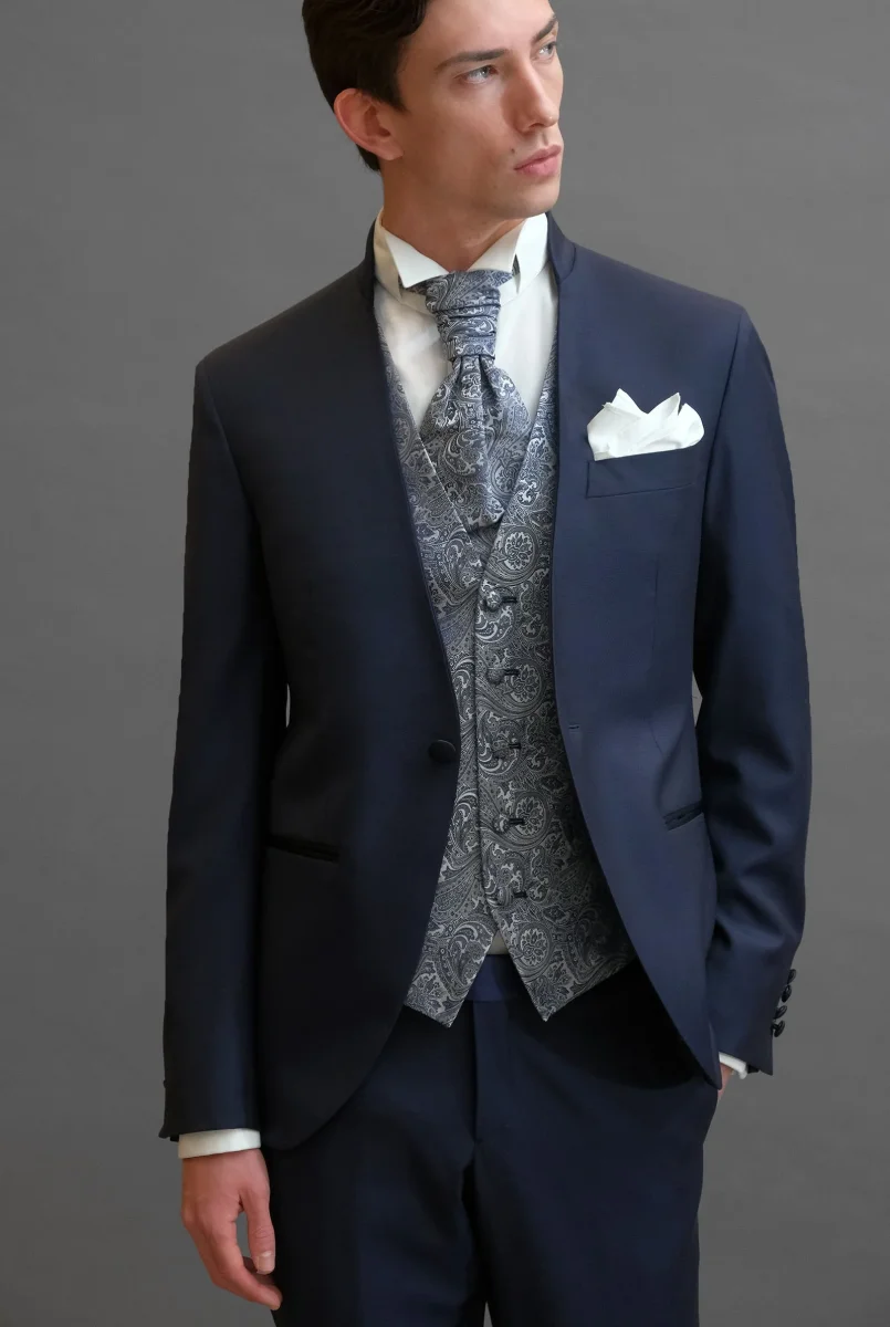 Spencer collo alla coreana in sablè di lana blu - immagine 5