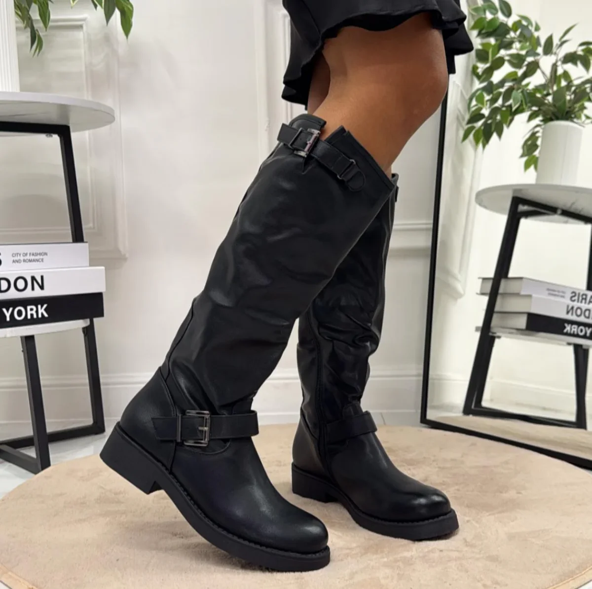 Hella - Stivale Donna Anfibio Alto Fibbia Nero - immagine 5