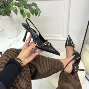 Alyson - Décolleté a Punta con Cinturino alla Caviglia Nero