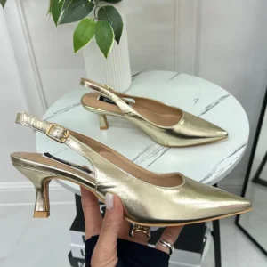 Thaiti - Décolleté a Punta con Cinturino alla Caviglia Oro