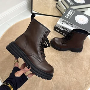 Aria  - Stivaletti Bassi Anfibi Lacci  Casual Comodo Marrone