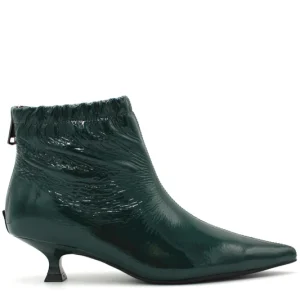 Greta, tronchetto verde